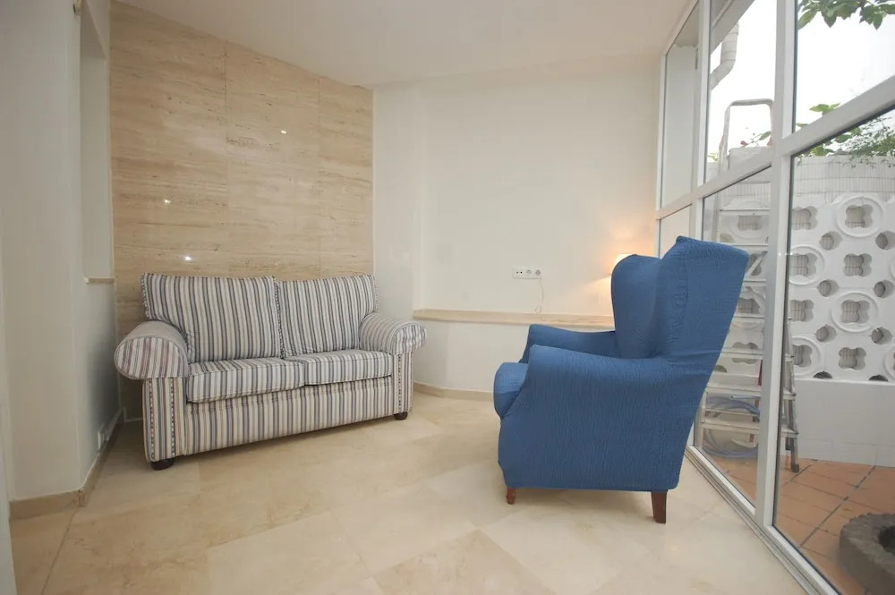Holi-Rent Dúplex Vidrio