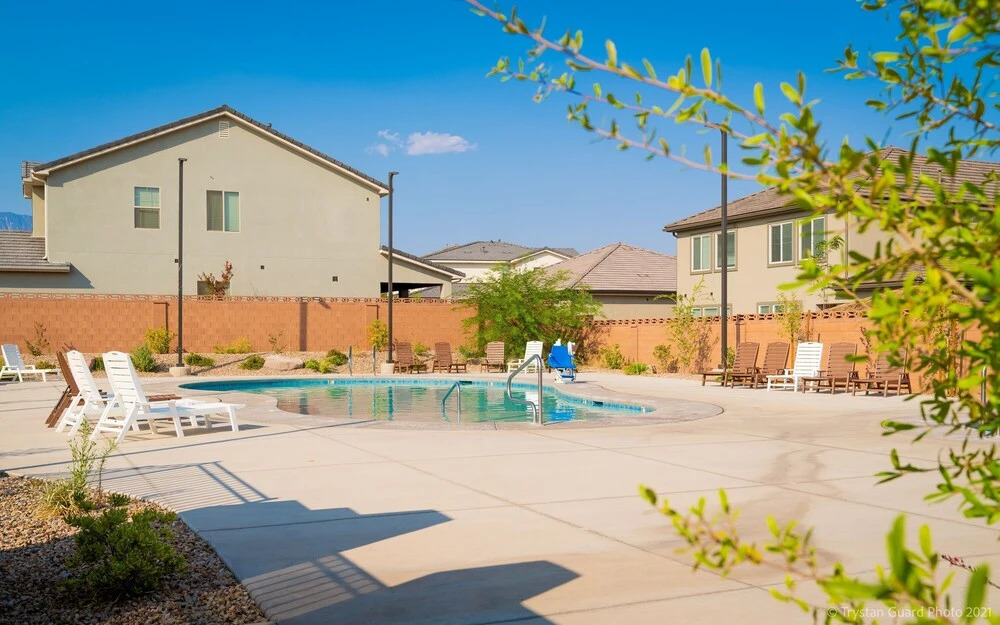 Tour To St. George 5 Bedroom Apts by Redawning