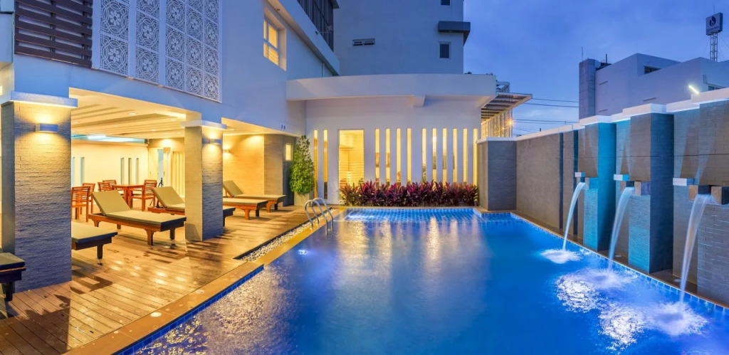 Ratana Hotel Rassada, PHUKET TOWN- SHA Extra Plus