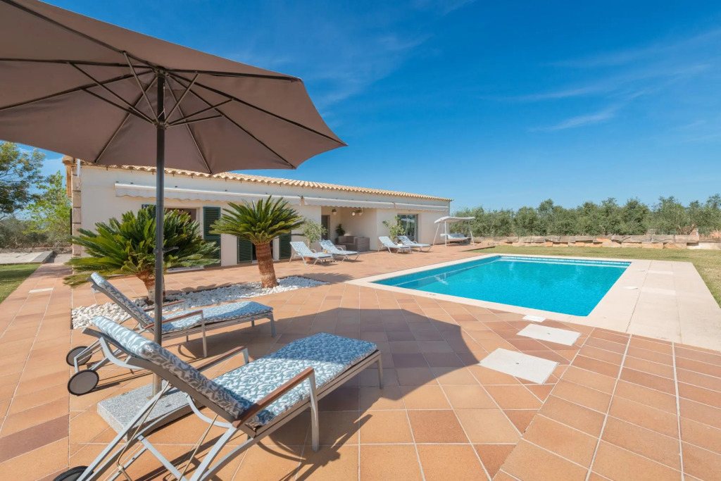 SA FINCA - Villa with private pool in MURO. Free WiFi