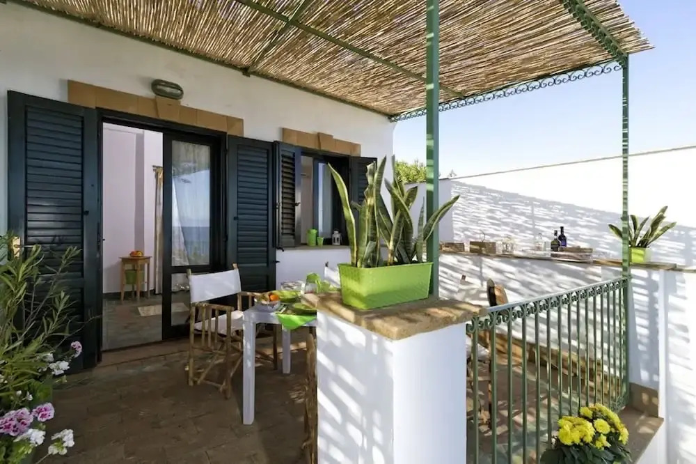 Exclusive Villa in Fontane Bianche - Beahost