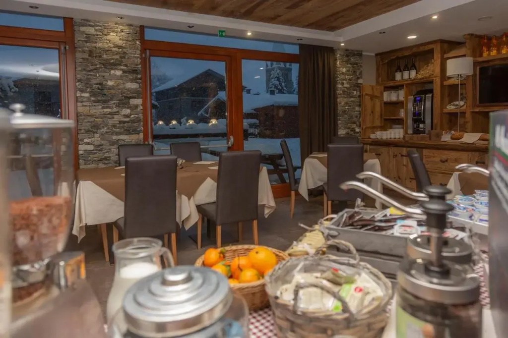 Hotel K2