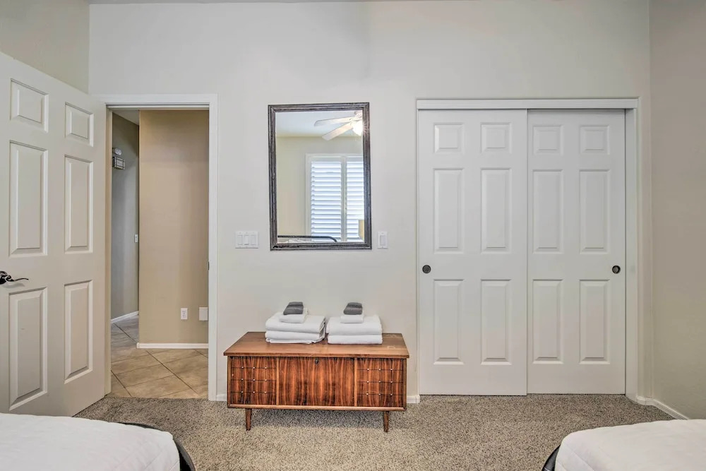 Bright Phoenix Home w/ Private Outdoor Pool!