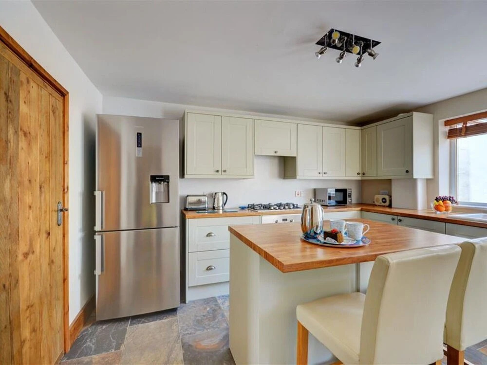 Scenic Holiday Home in Camborne with Green Garden near Coast