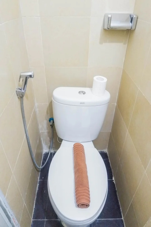 Modern 1BR Apartment at Menara Rungkut