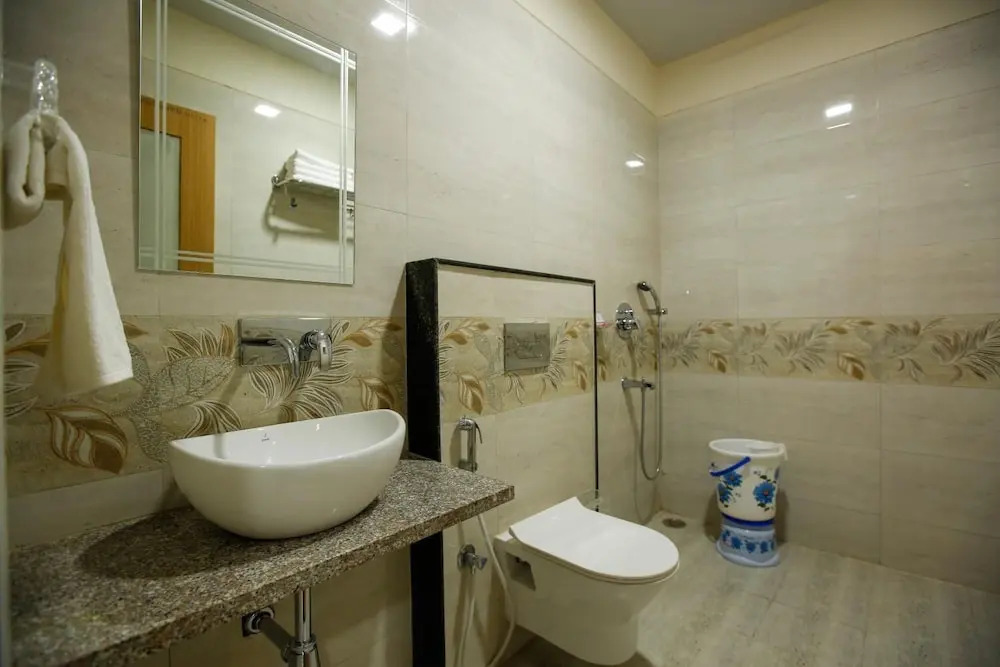 Hotel Krish Palace