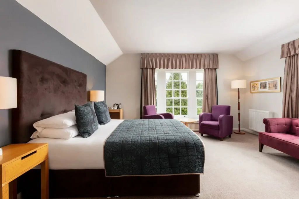 George Hotel