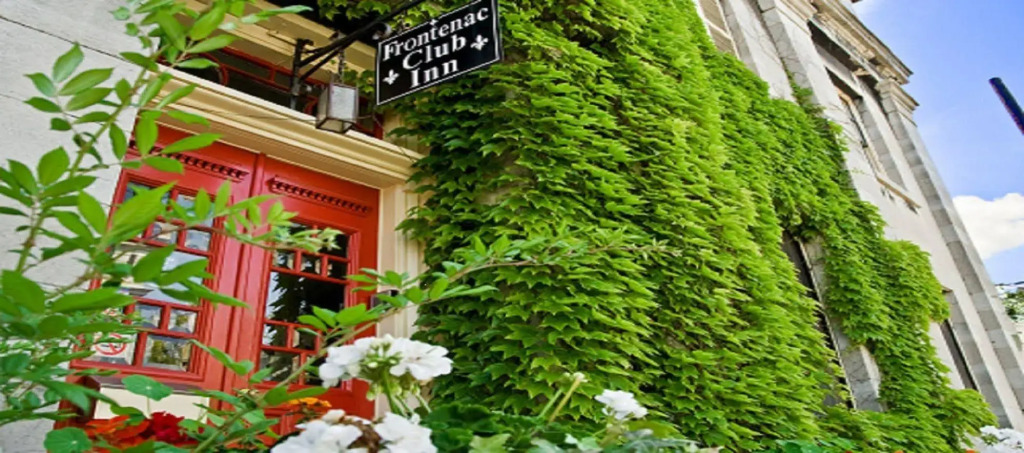 Frontenac Club Inn