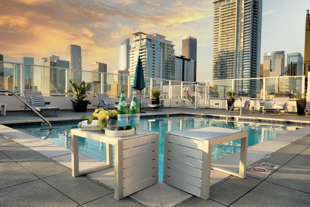 Old Hollywood Luxury And Style Meets Smart Home Tech in Downtown LA