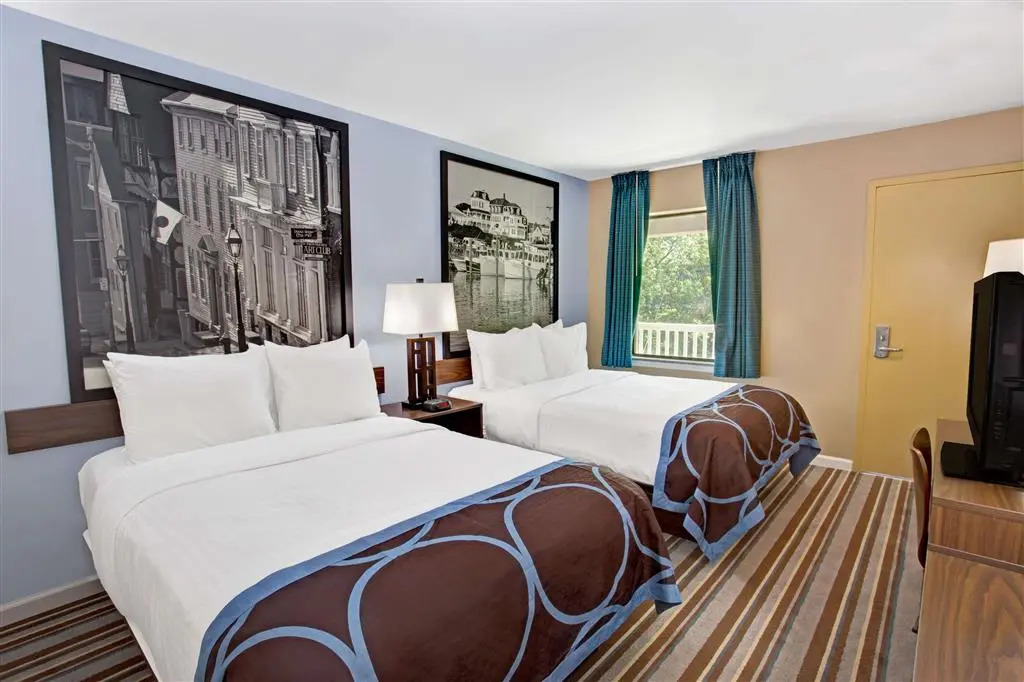 Super 8 By Wyndham Asbury Park