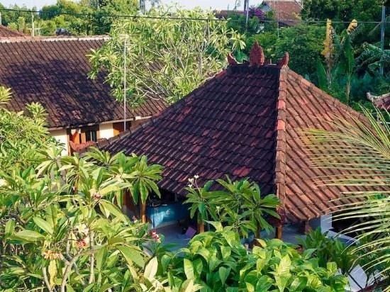 Sri Beach Inn