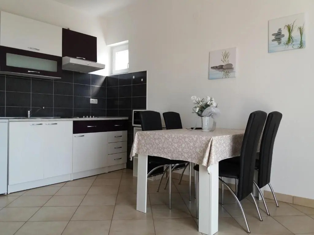 Guest House Lucija