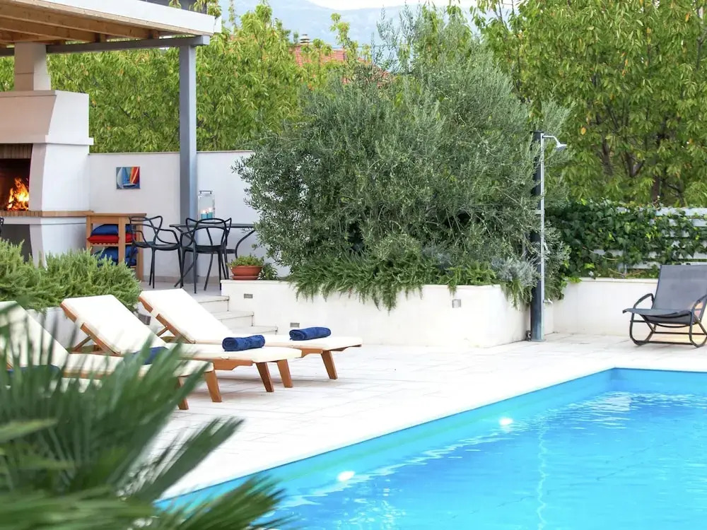 Villa in Ka tel Novi near Beach