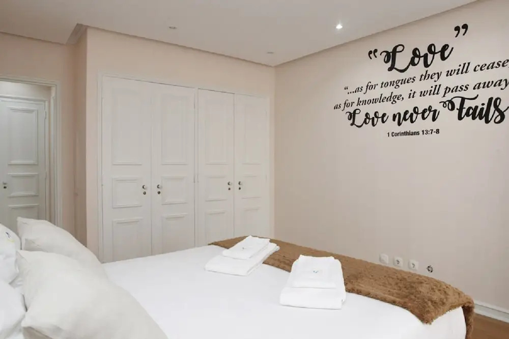 The Words Apartment in the Heart of Cascais