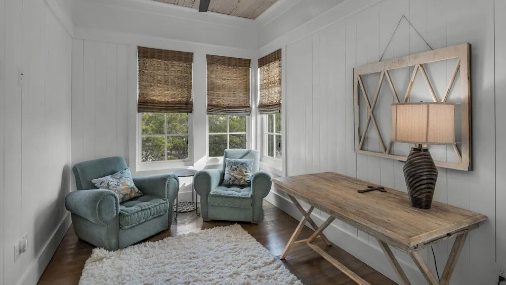 Sea Echo - Beautiful Home in Seagrove Beach! Community Pool! Dual Masters!