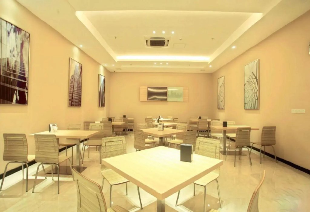 City Comfort Inn (Guangzhou International Financial City Keyun Road Subway Station Store)