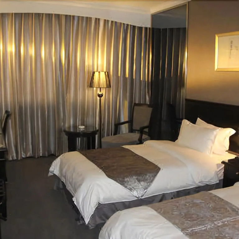 Starway Hotel