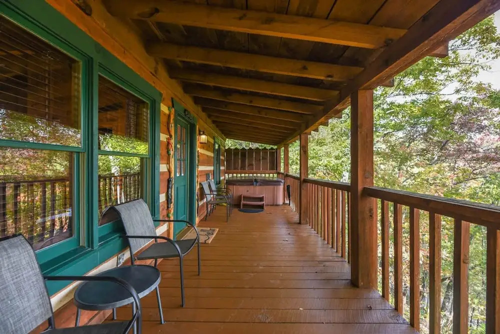 View Cozy Private Fireplace Hot Tub