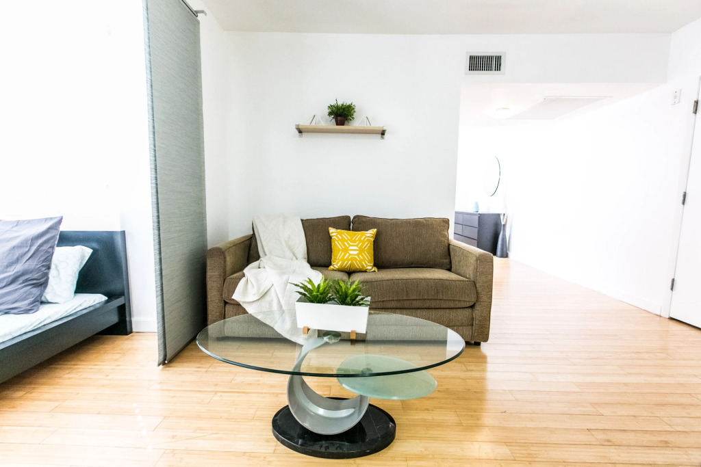 Gorgeous & Perfectly Located Apartment Sleeps 5 in the Heart of South Beach!!!