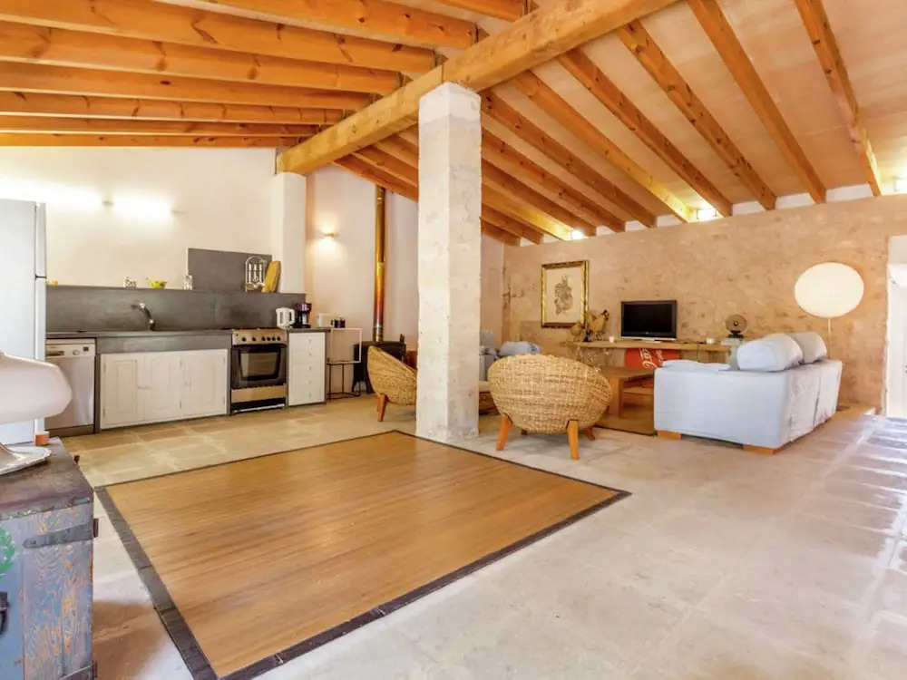 This finca has its own private access to the beautiful sandy beach Es Trenc