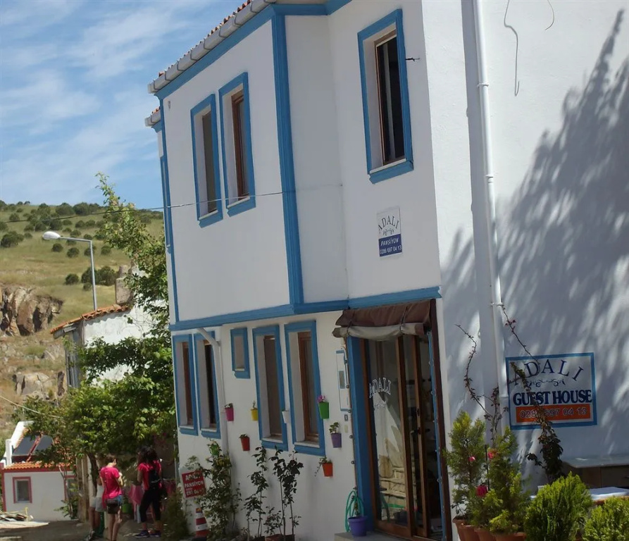 Adali Pansiyon