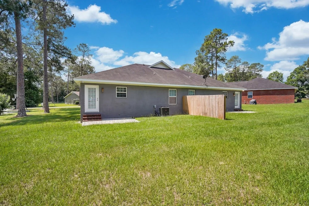 Charming Gray Home- 5 mins from GSU!
