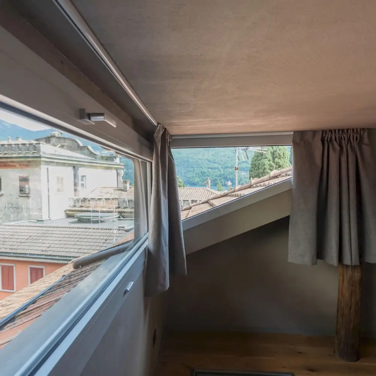 Urios Castle Suites by Rent All Como
