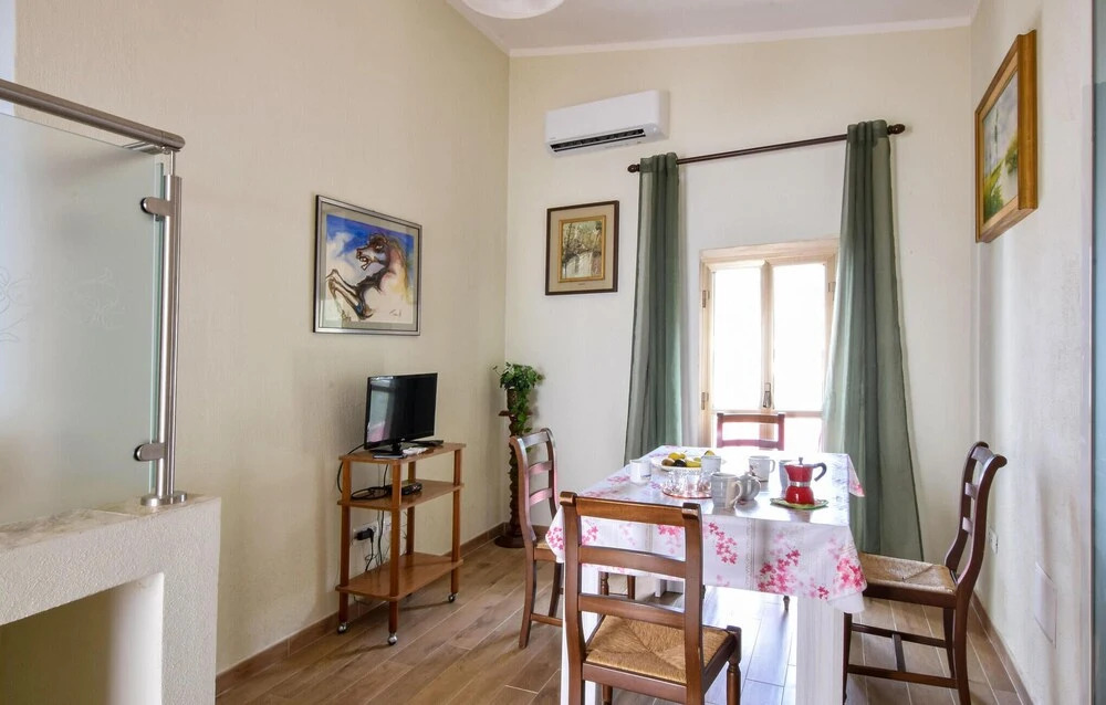 Nice Apartment in Posada With Wifi and 3 Bedrooms