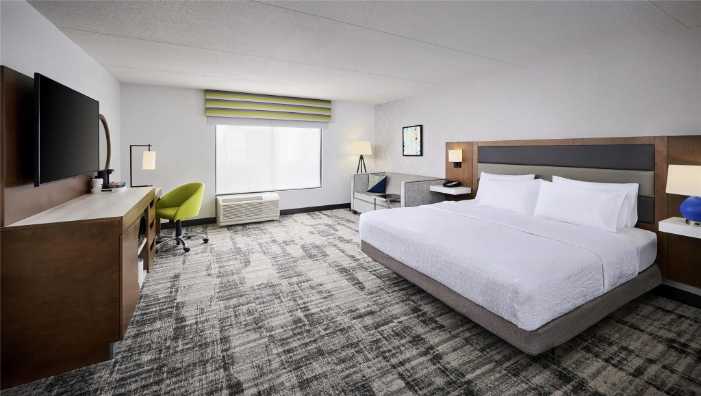Hampton Inn & Suites by Hilton Windsor