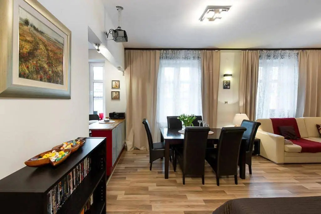Cosy and Bright Apartment - Old Town