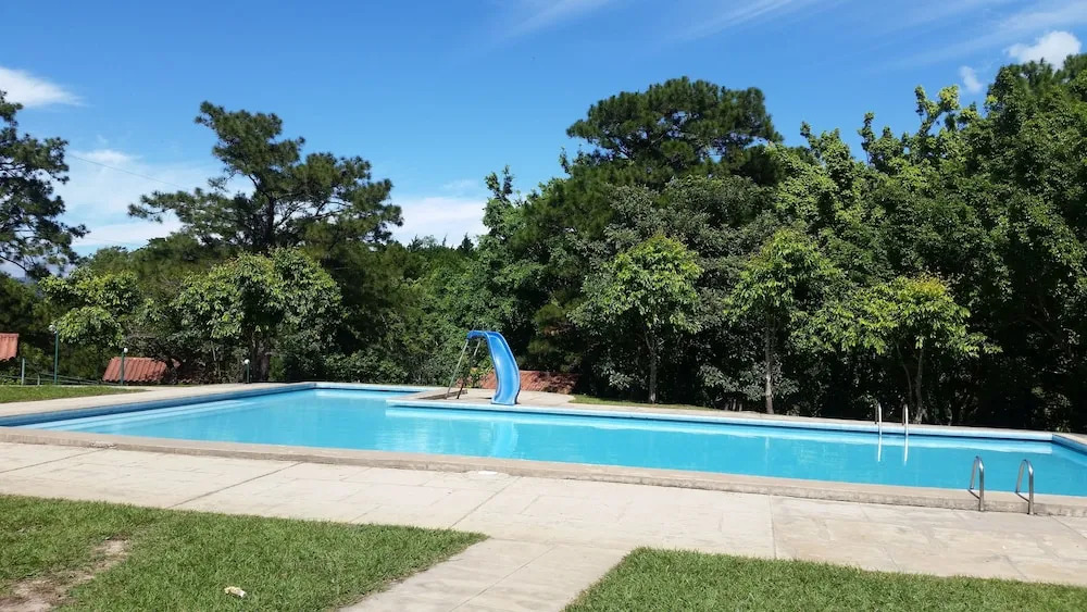 Hotel Entre Pinos