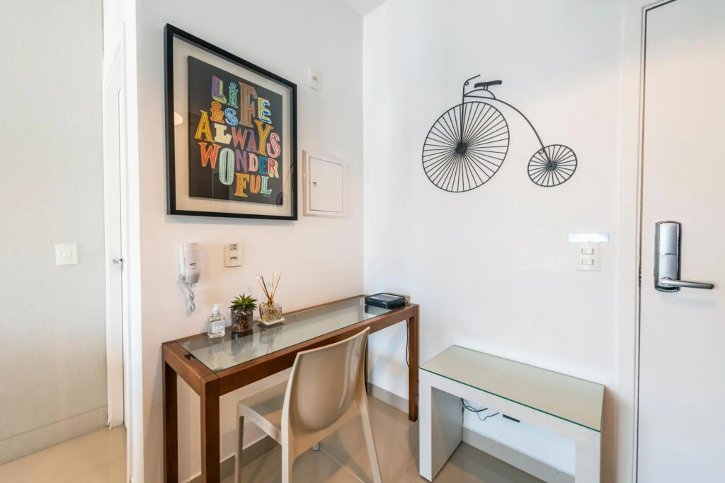 7 Aptos Premium Decorados 2 Qtos Suíte e 1 Qto Vista Panorâmica Varanda Piscina Academia Garagem WiFi Perto do Metrô SP