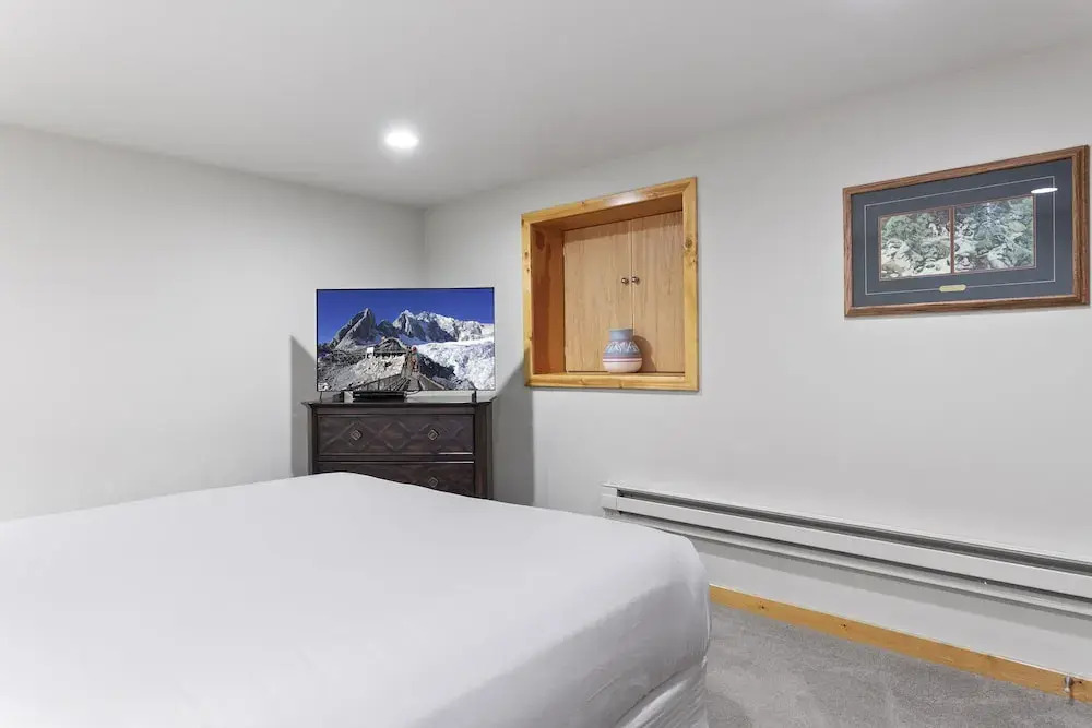 Courchevel at Deer Valley Resort - Two Bedroom Condo #C101 2 Condo