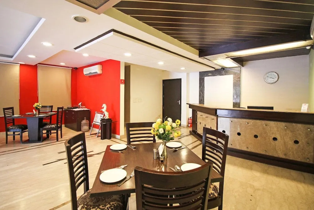 Parkland Chirag Enclave
