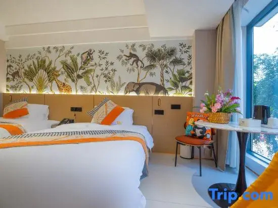 Hofete Hotel (Xishuangbanna Jinghong Gasa Airport Sunac International Resort Branch)