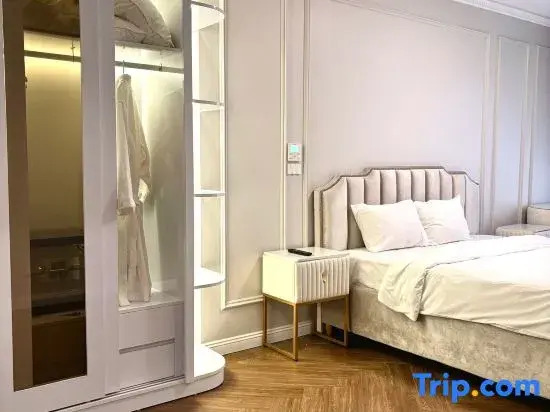 Westlake Pearl Suites & Spa 2 - By Pegasy Group