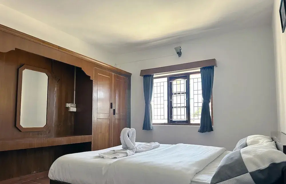 Travel & Stay