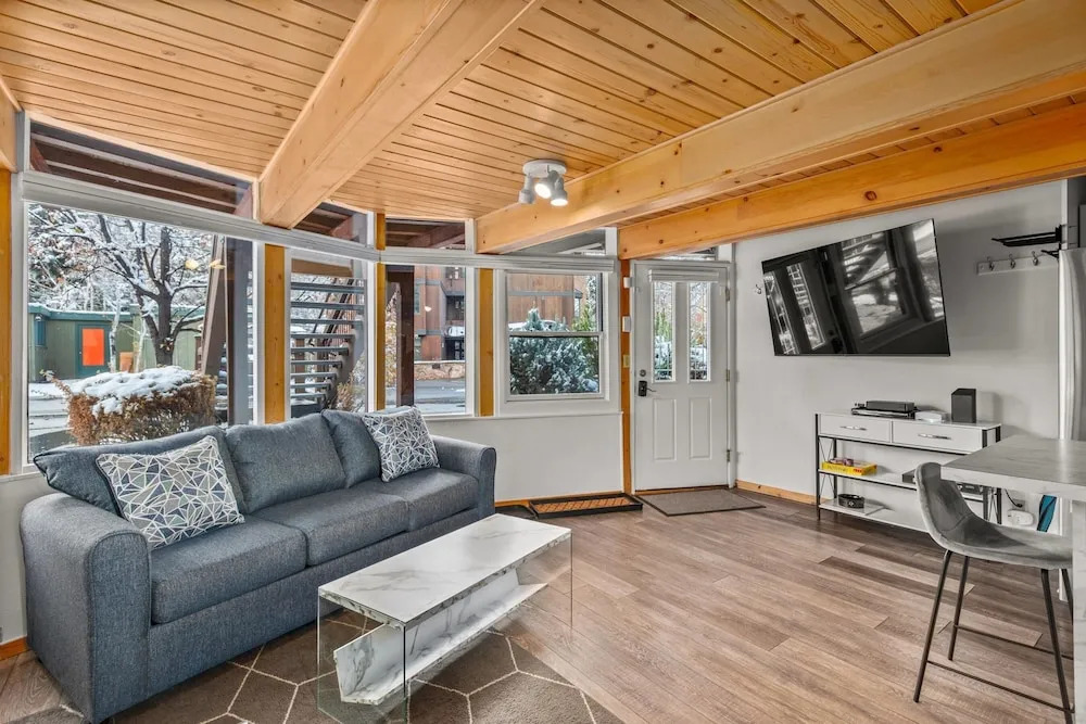 Central Aspen Condo Walk to Gondola & Ruby Park - LC5 by RedAwning
