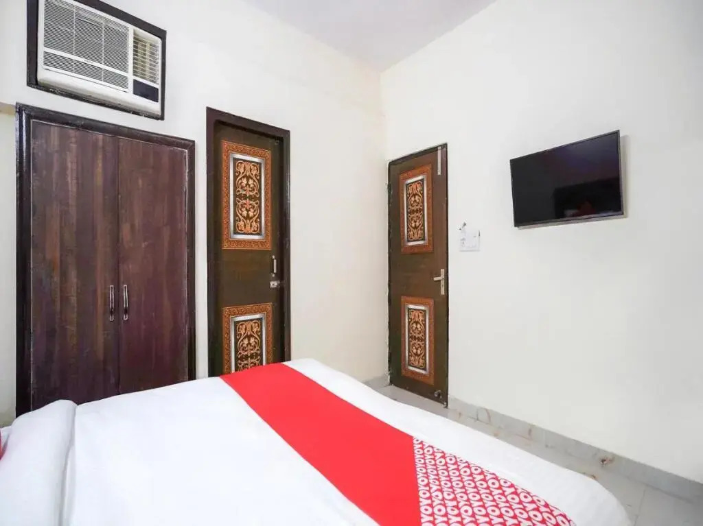 Hotel Pole Star by OYO Rooms
