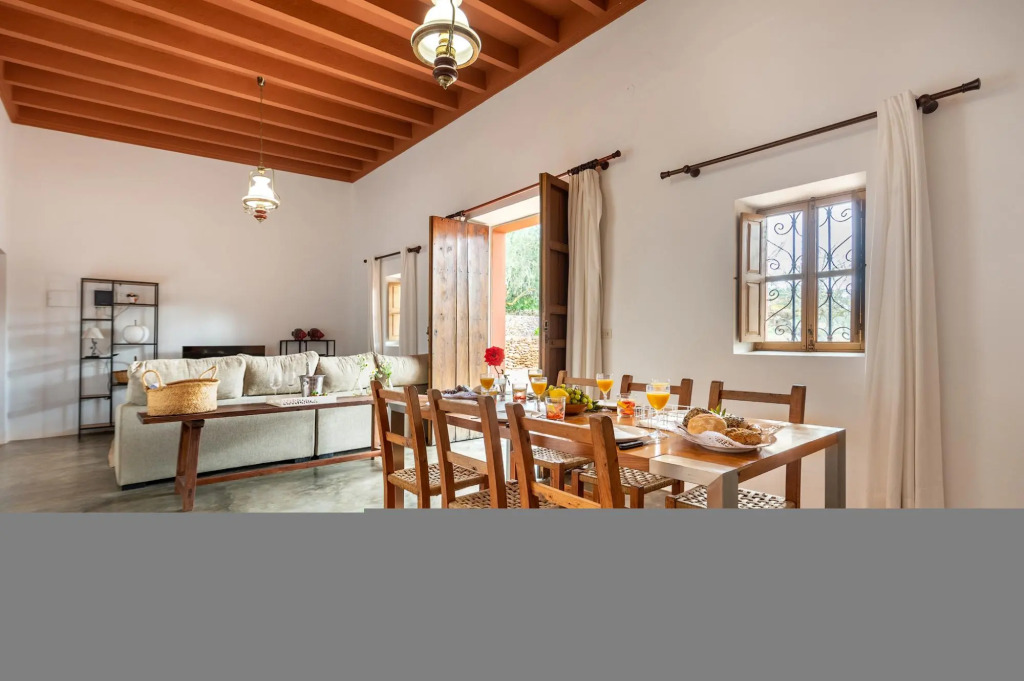 Villa Can Cova Camp