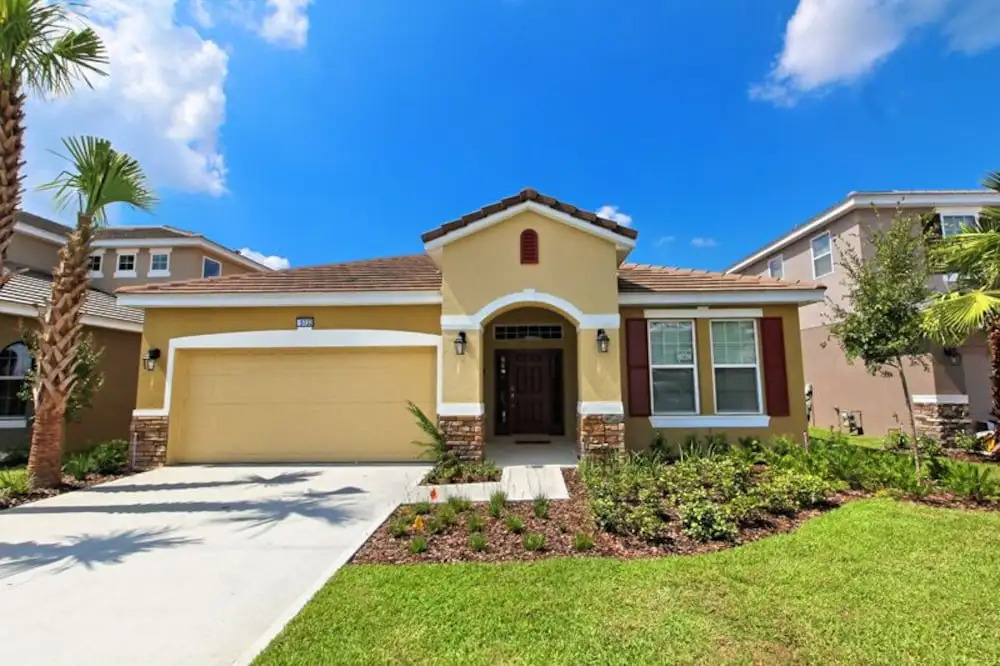 5-Bedroom Villa in Davenport 5132OA