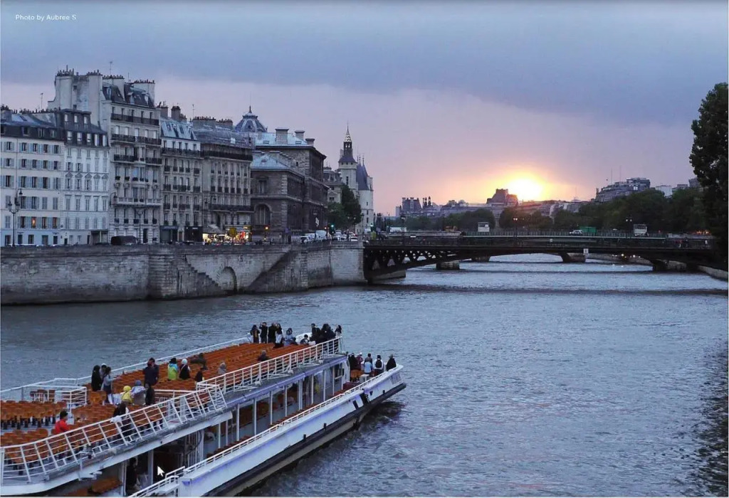 Le85 Paris