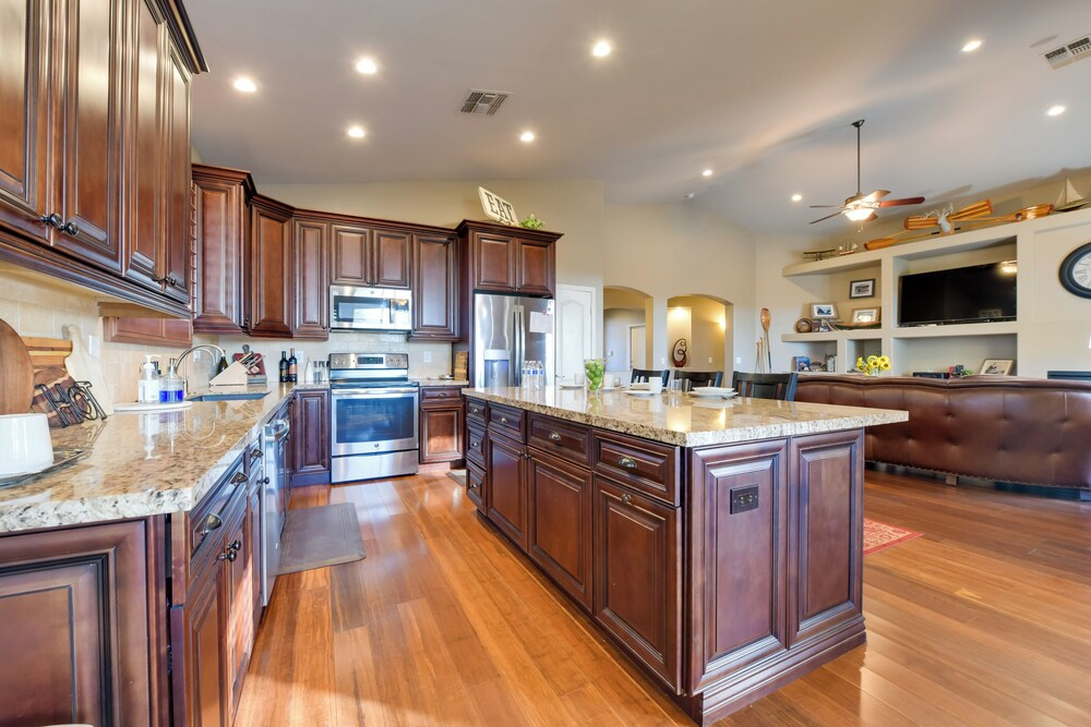 Outdoor Oasis w/ Private Pool! Casa Grande Escape