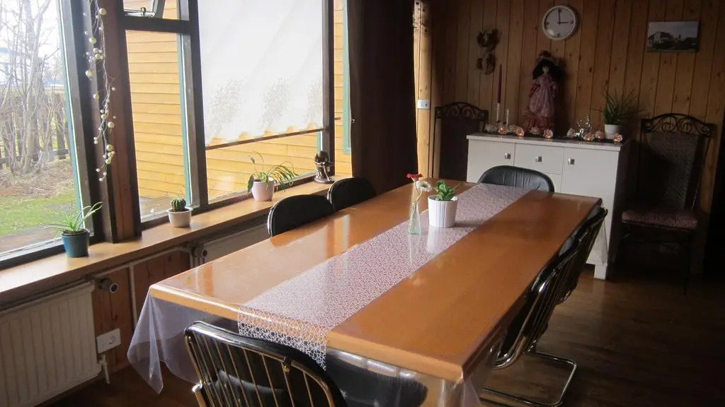 Árnanes Guesthouse