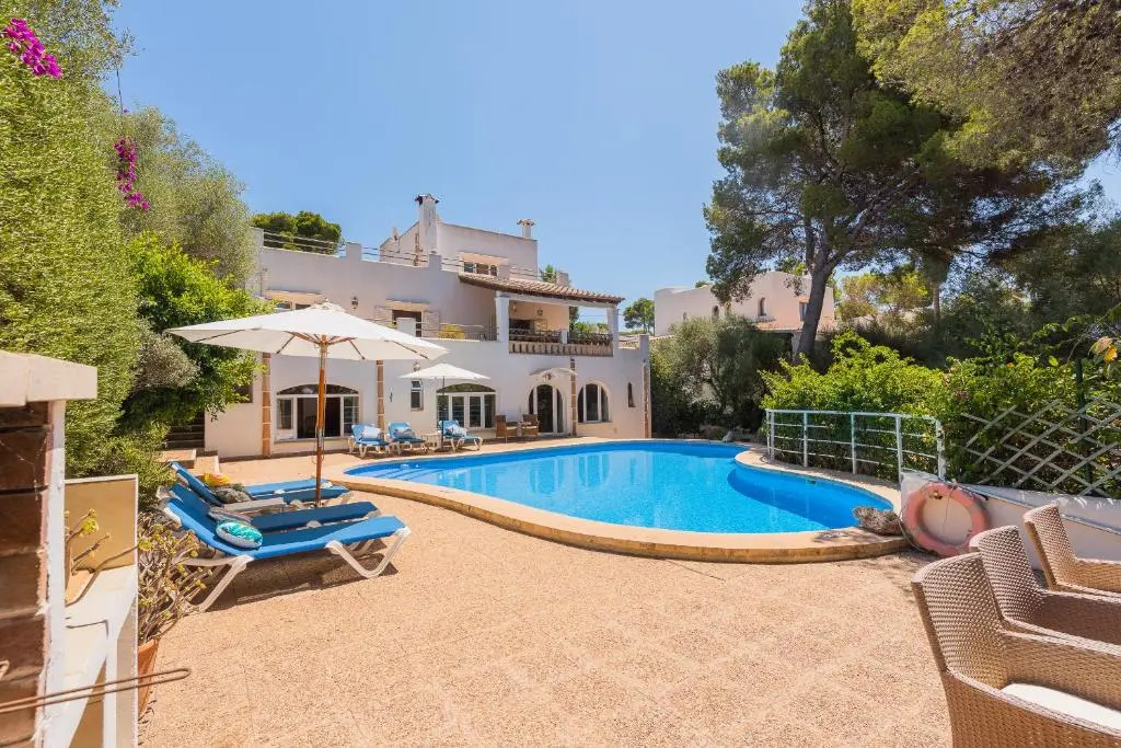 Villa West Casa Taake