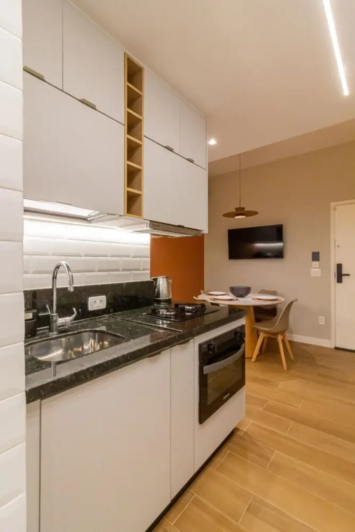 Loft With Soundproof Windows 5-minute Walk to the Beach Nsc304