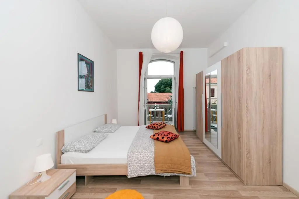 Modern Antique apartment's Villa Castropola 8, located in Center of Pula