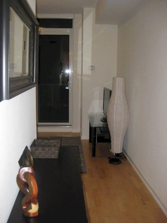 Toronto Suite Rentals - Maple Leaf Sq