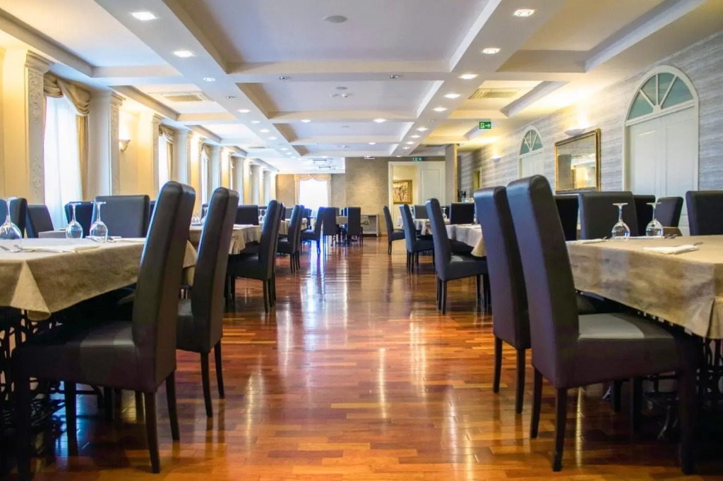 Virginia Palace Hotel