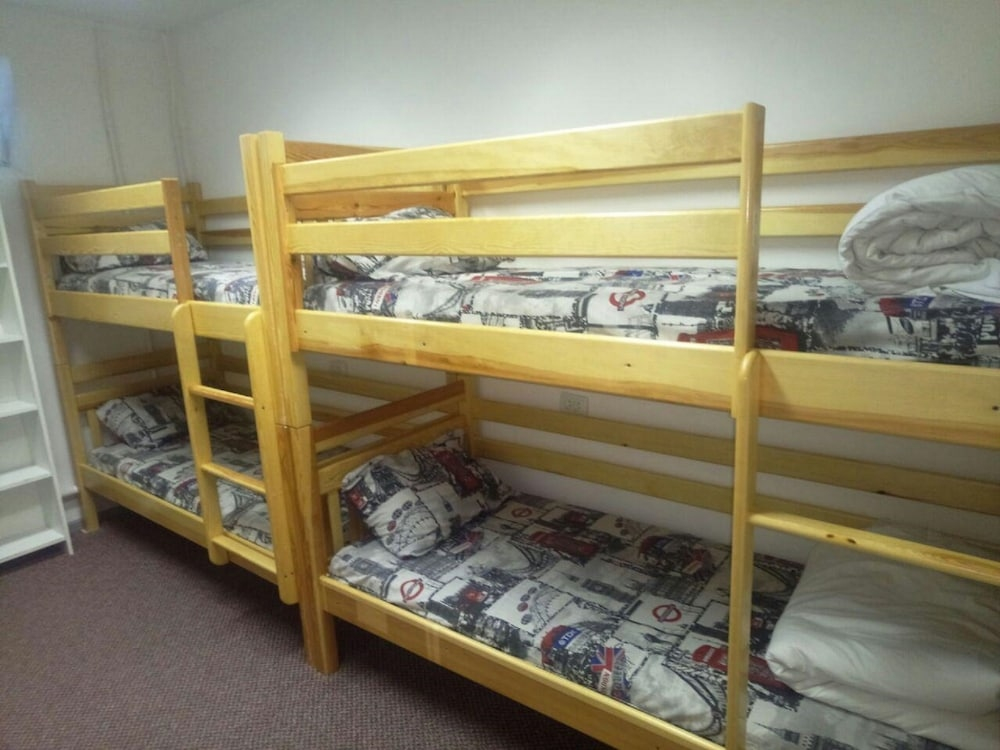 Hostel N1 Light